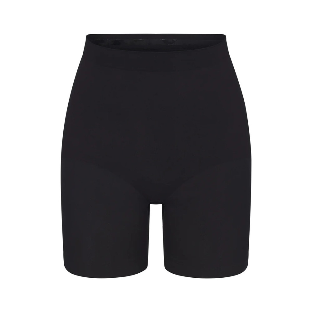 SKIMS Onyx Sculpting Mid Thigh Short Sz. L​​​​​​​​​​